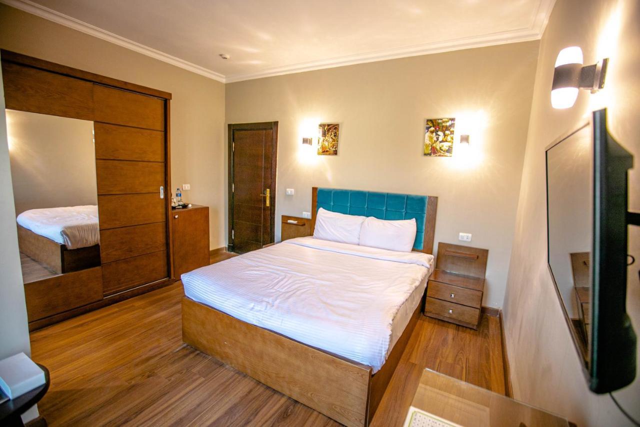 Kafret el-Gabal Pyramids Oasis Hotel מראה חיצוני תמונה
