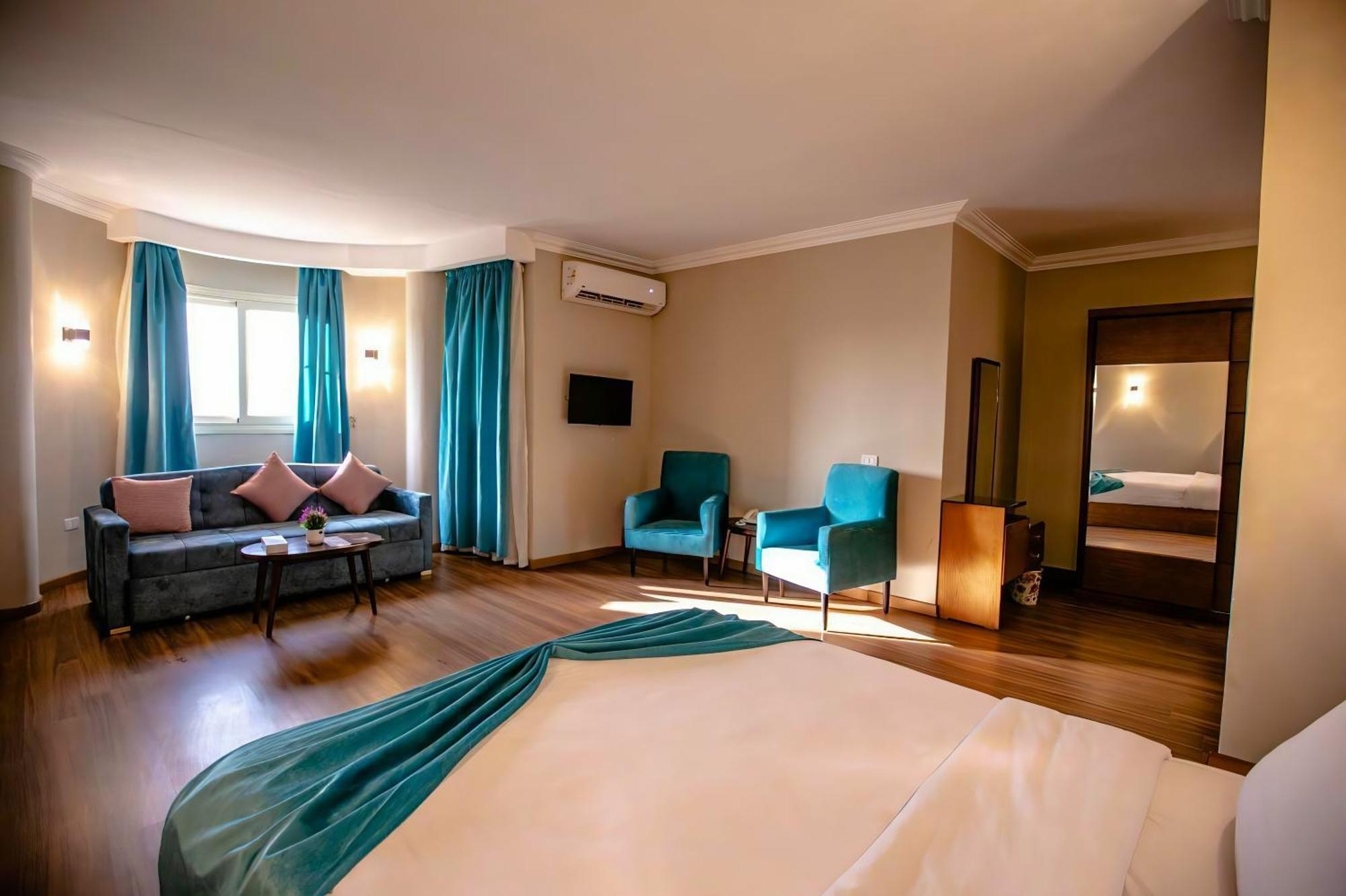 Kafret el-Gabal Pyramids Oasis Hotel מראה חיצוני תמונה
