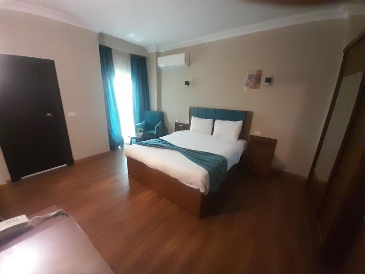Kafret el-Gabal Pyramids Oasis Hotel מראה חיצוני תמונה