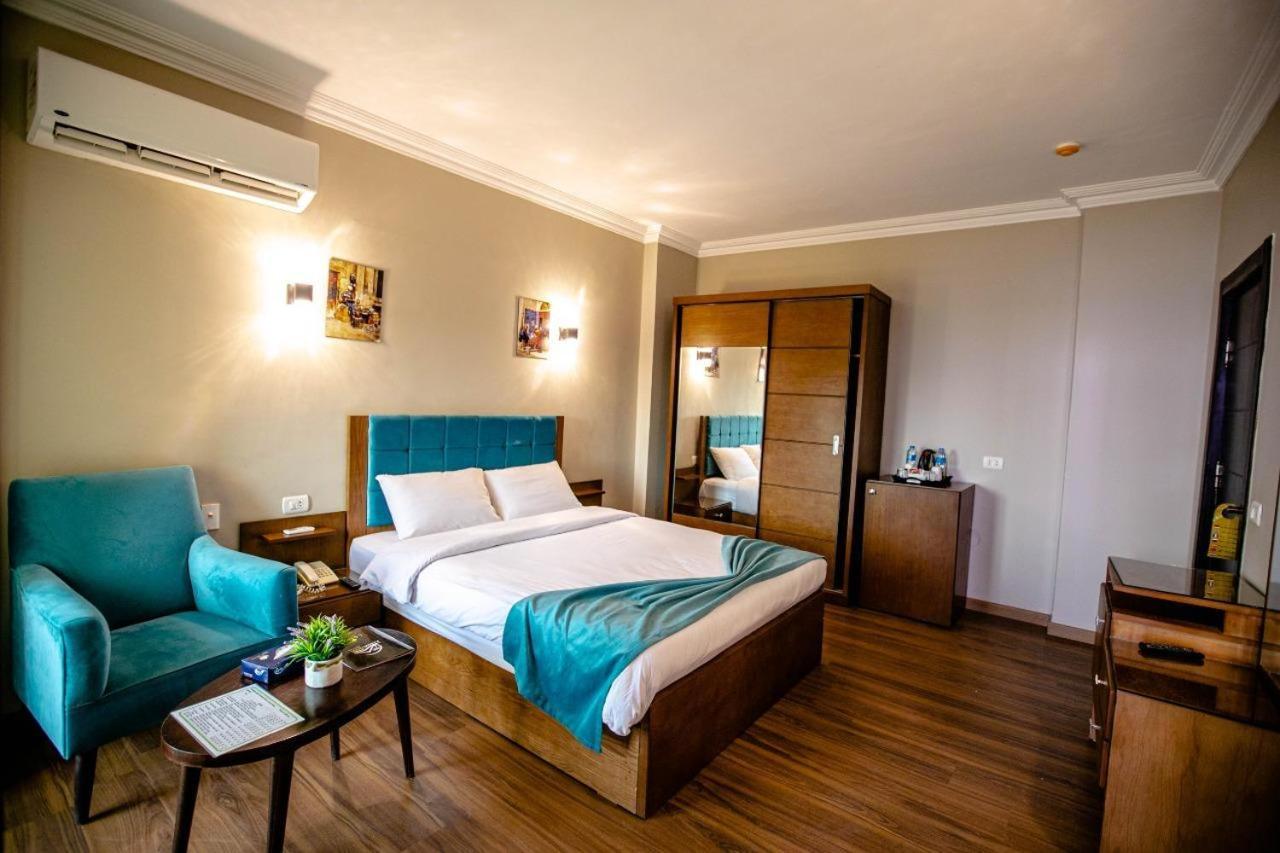 Kafret el-Gabal Pyramids Oasis Hotel מראה חיצוני תמונה